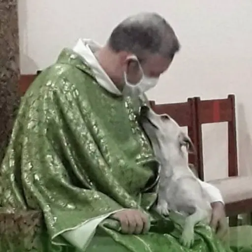 Instagram / @pe_joao_paulo