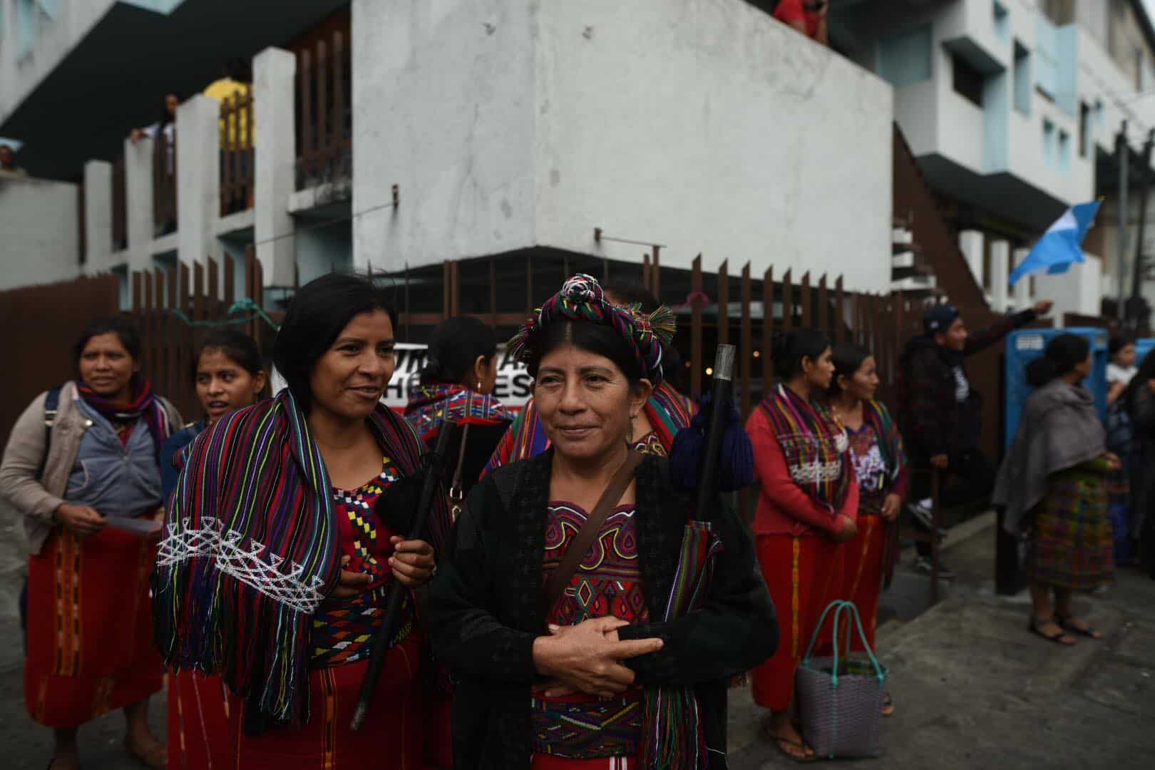 caminata-autoridades-indigenas-zona-1-emisoras-unidas10 | 