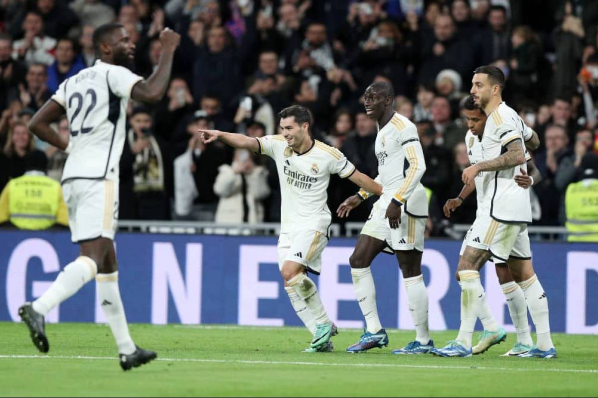 Real Madrid recupera el liderato de LaLiga tras derrotar al Granada