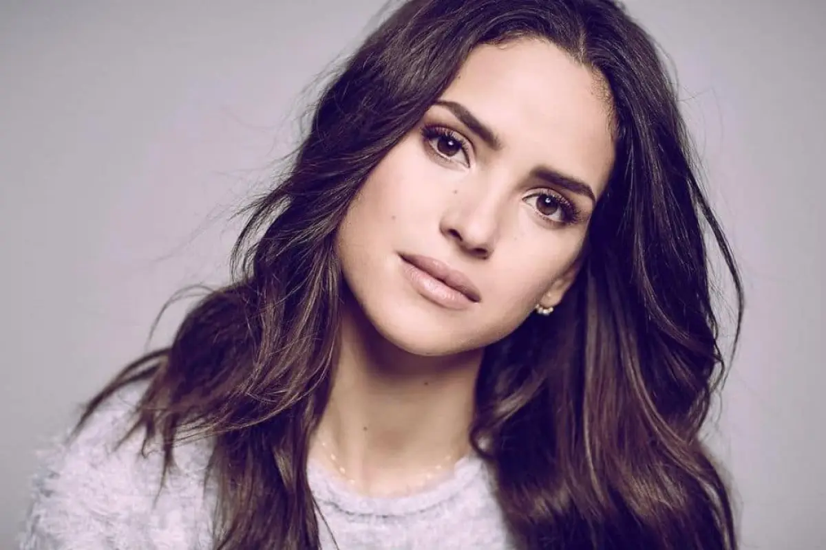 Adria Arjona, 