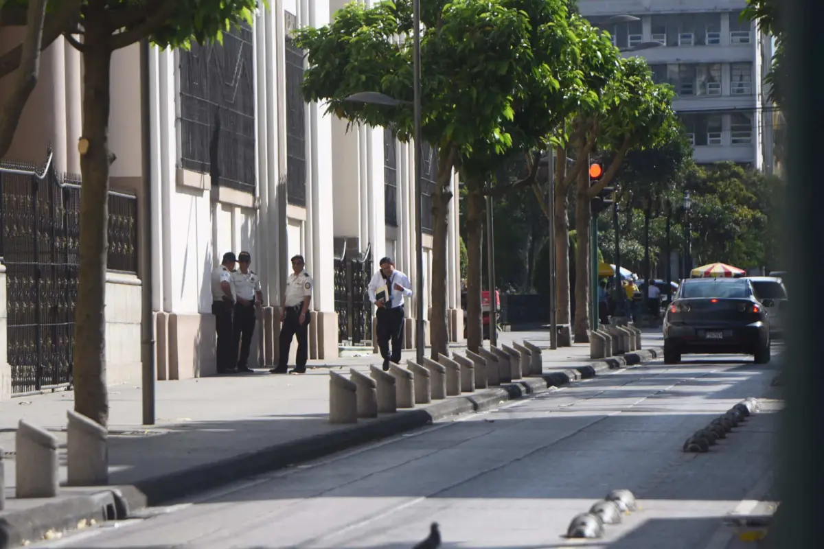 Liberan paso peatonal frente a Casa Presidencial enero 2024, 