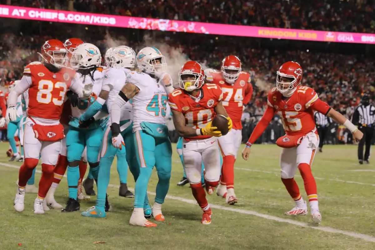 chiefs-eliminan-a-dolphins-enero-2024.jpg, 