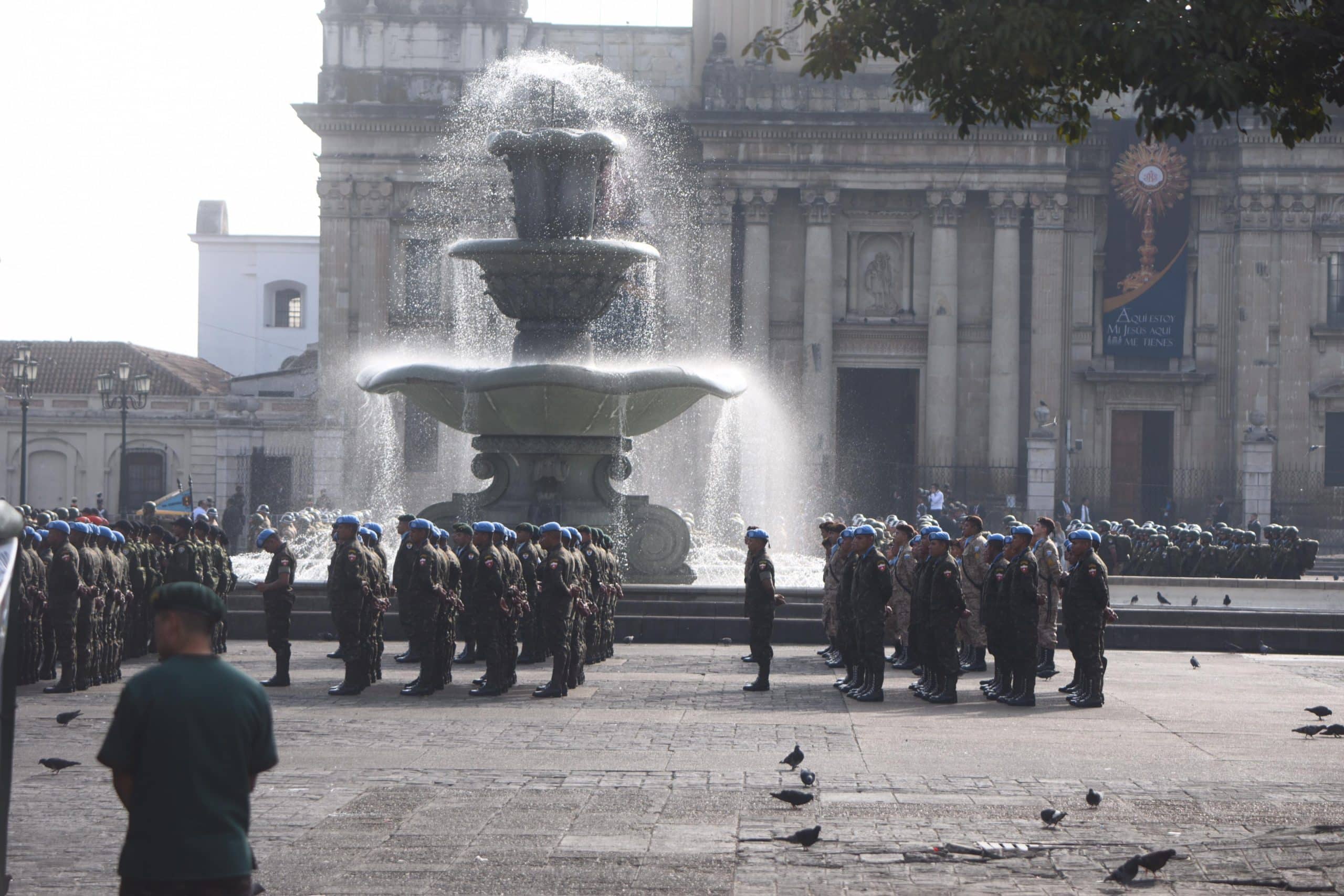 ejercito-saludo-presidente-bernardo-arevalo-emisoras-unidas2 | 