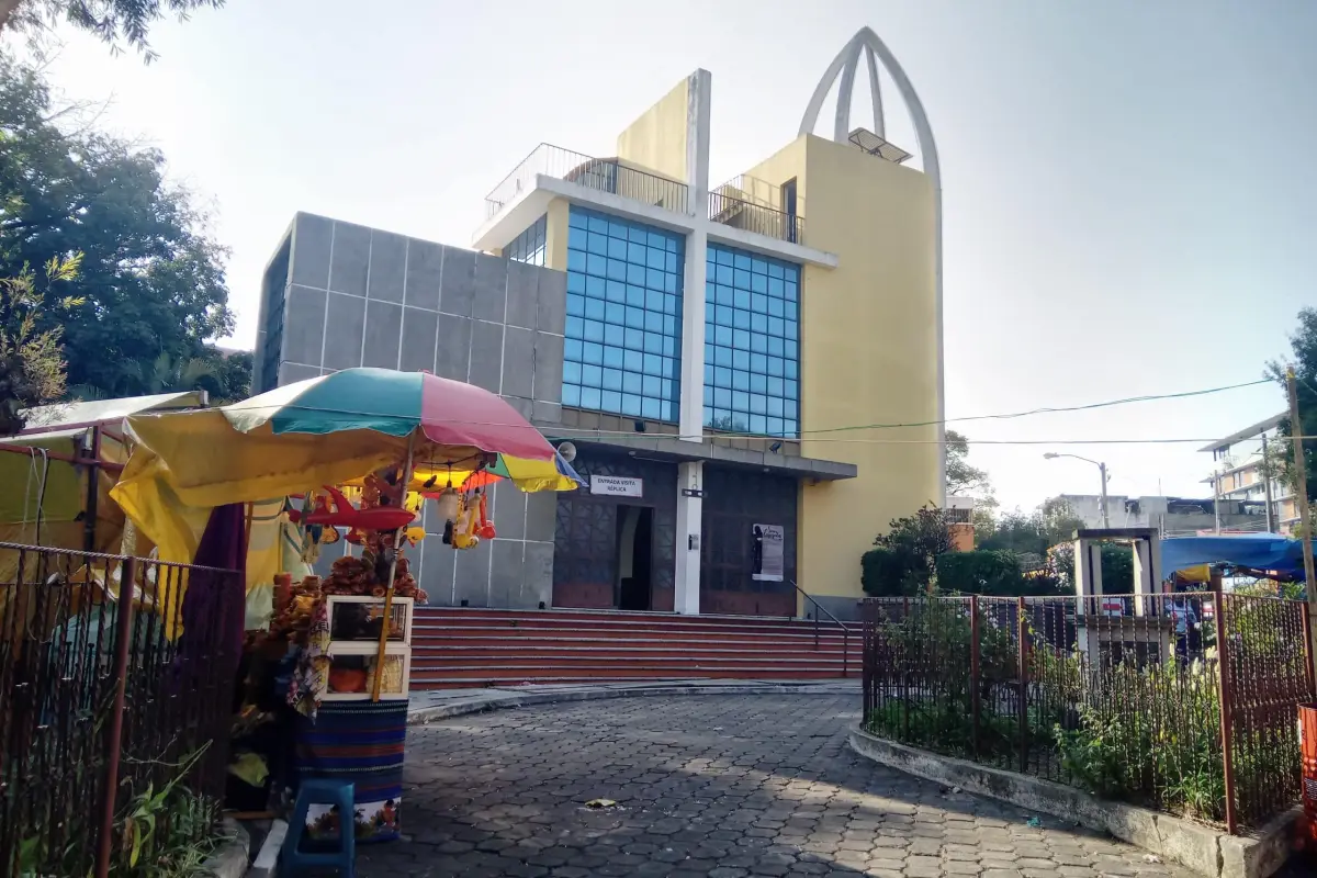 La Parroquia de Nuestro Señor Crucificado de Esquipulas, conocida como iglesia Esquipulitas, en la zona 11, se prepara para recibir a miles de guatemaltecos en los próximos días. 