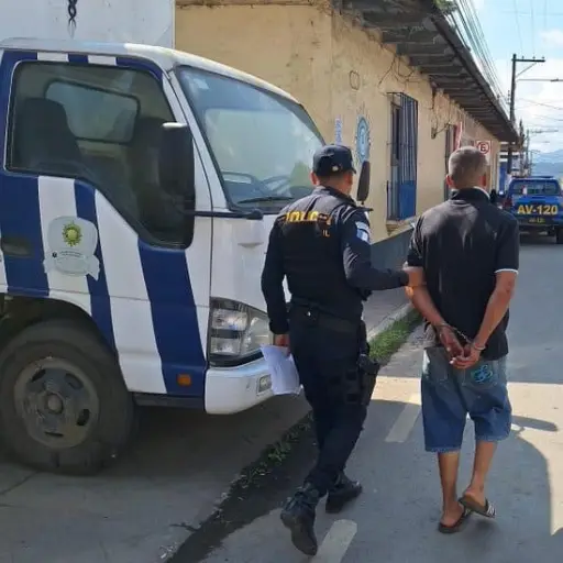 Detenido por vilencia contra la mujer ,