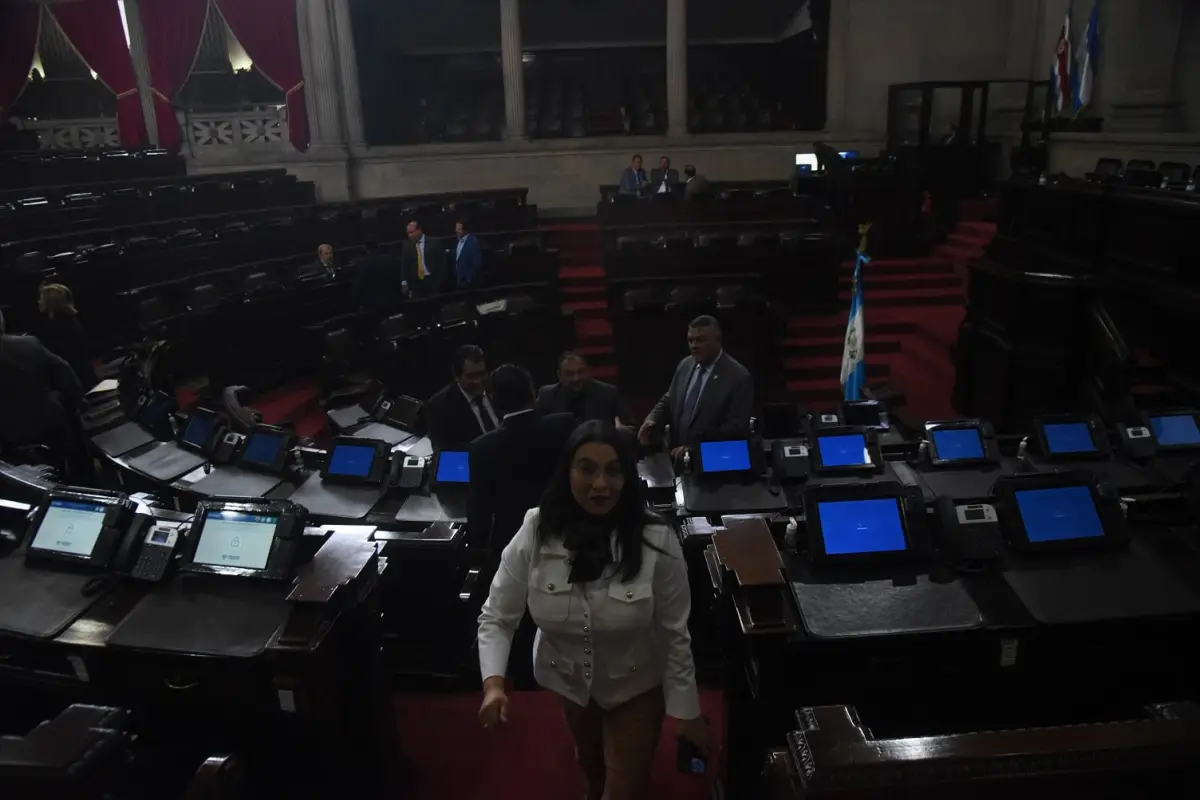 Presidenta del congreso 2023 2024 -SHIRLEY RIVERA WEB, 