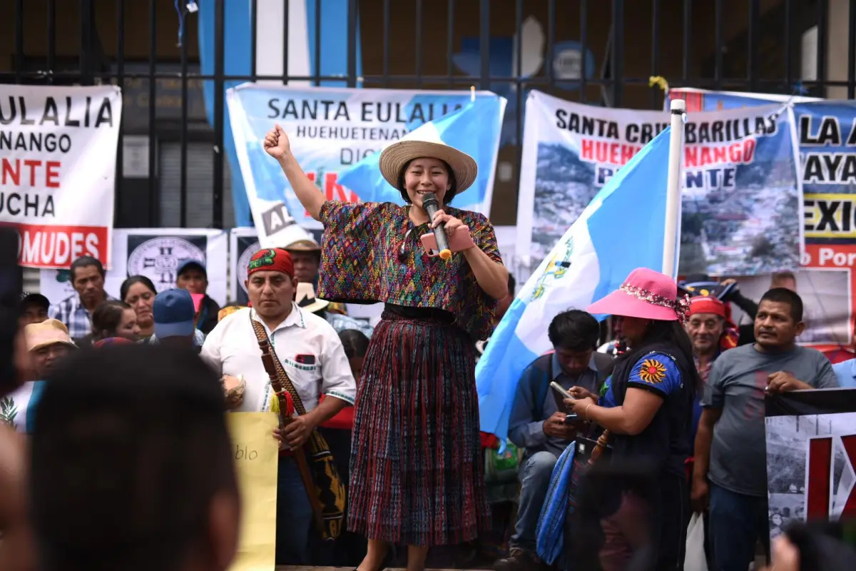 manifestacion-protesta-indigenas-ministerio-publico-emisoras-unidas5.jpg, 