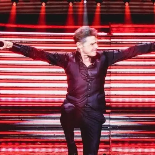 luis-miguel-hace-importante-anuncio-990x990 edit ,