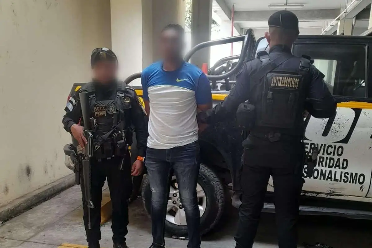 capturado por fines de extradición, 