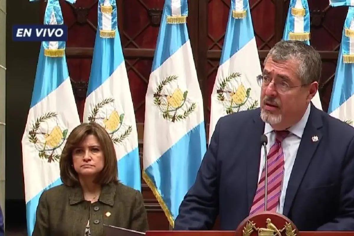 presidente-bernardo-arevalo-fiscal-general-consuelo-porras-emisoras-unidas.jpg, 