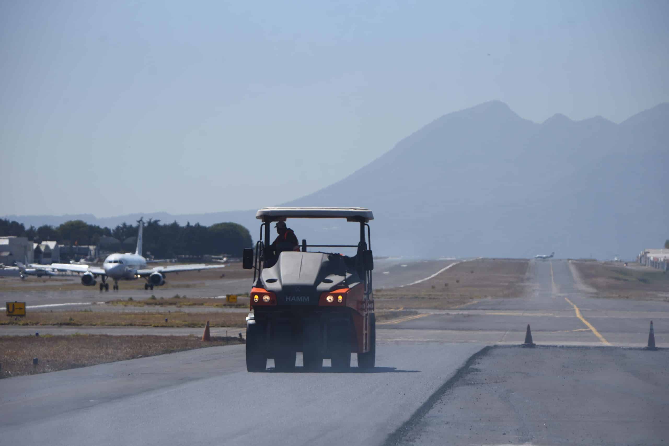 pista-aeropuerto-internacional-la-aurora-emisoras-unidas7 | 