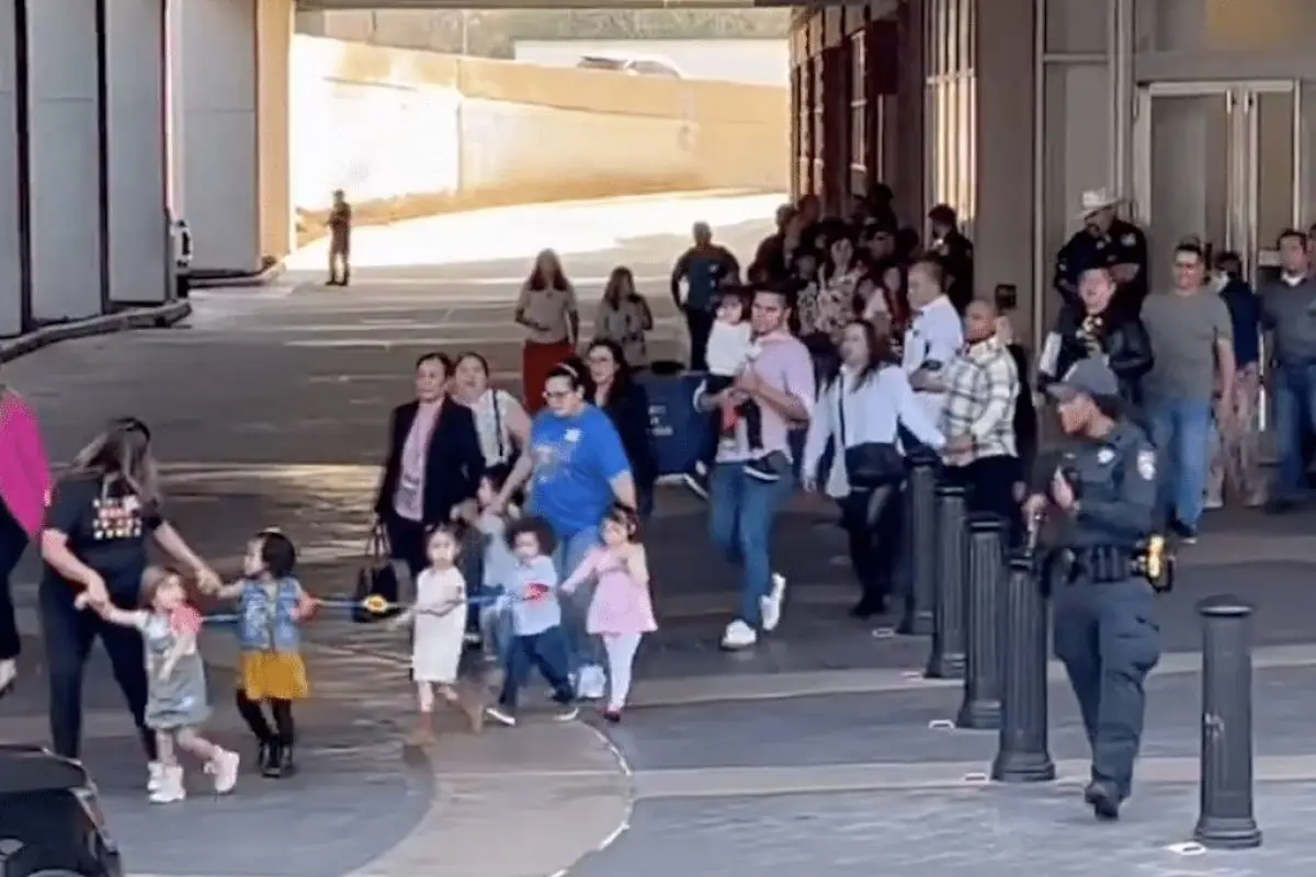 mujer-entro-iglesia-disparo-contra-feligreses, 