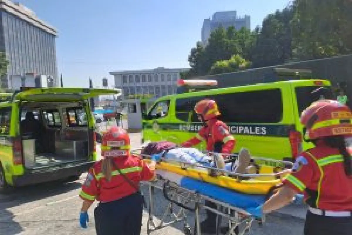 macro-simulacro-terremoto-ciudad-guatemala-emisoras-unidas1-300x200-1.jpeg, 