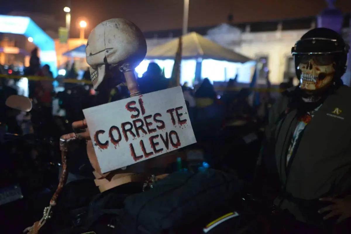 Las autoridades recordaro que las caravanas de motoristas disfrazados no están autorizadas este 31 de octubre. Imagen con fines ilustrativos., ArchivoEU.
