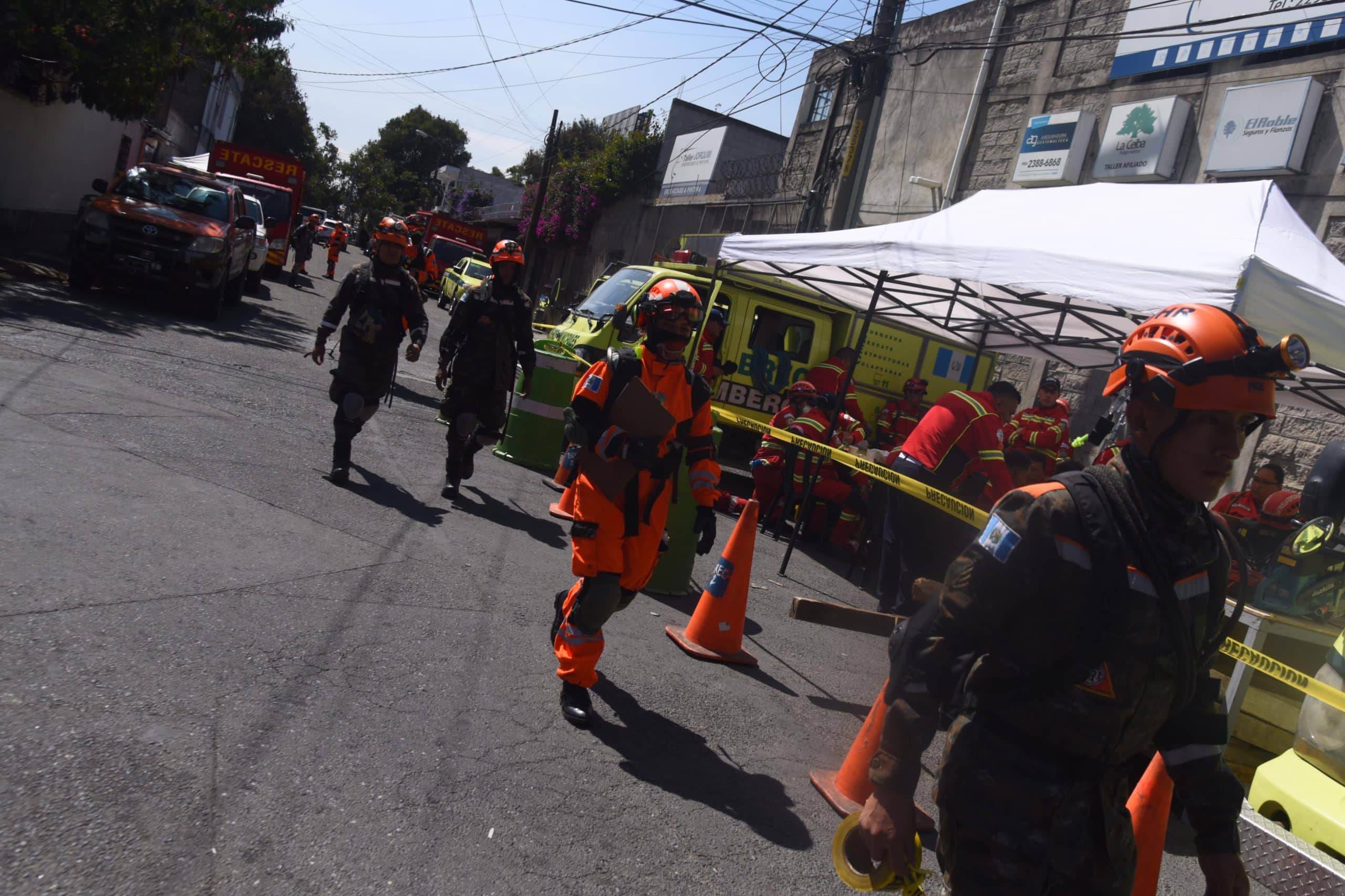 ejercicio-rescate-simulacro-terremoto-emisoras-unidas1 | 