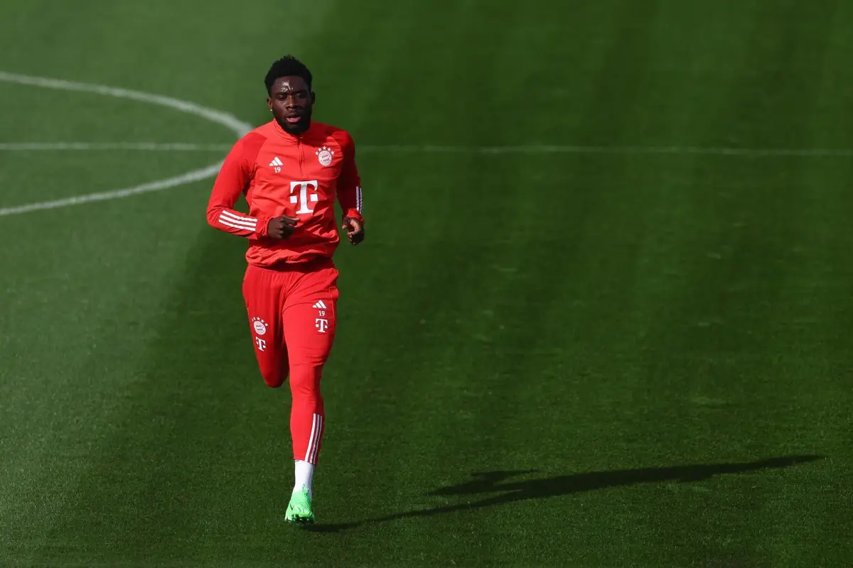 alphonso-davies-bayern-munich.jpg, 