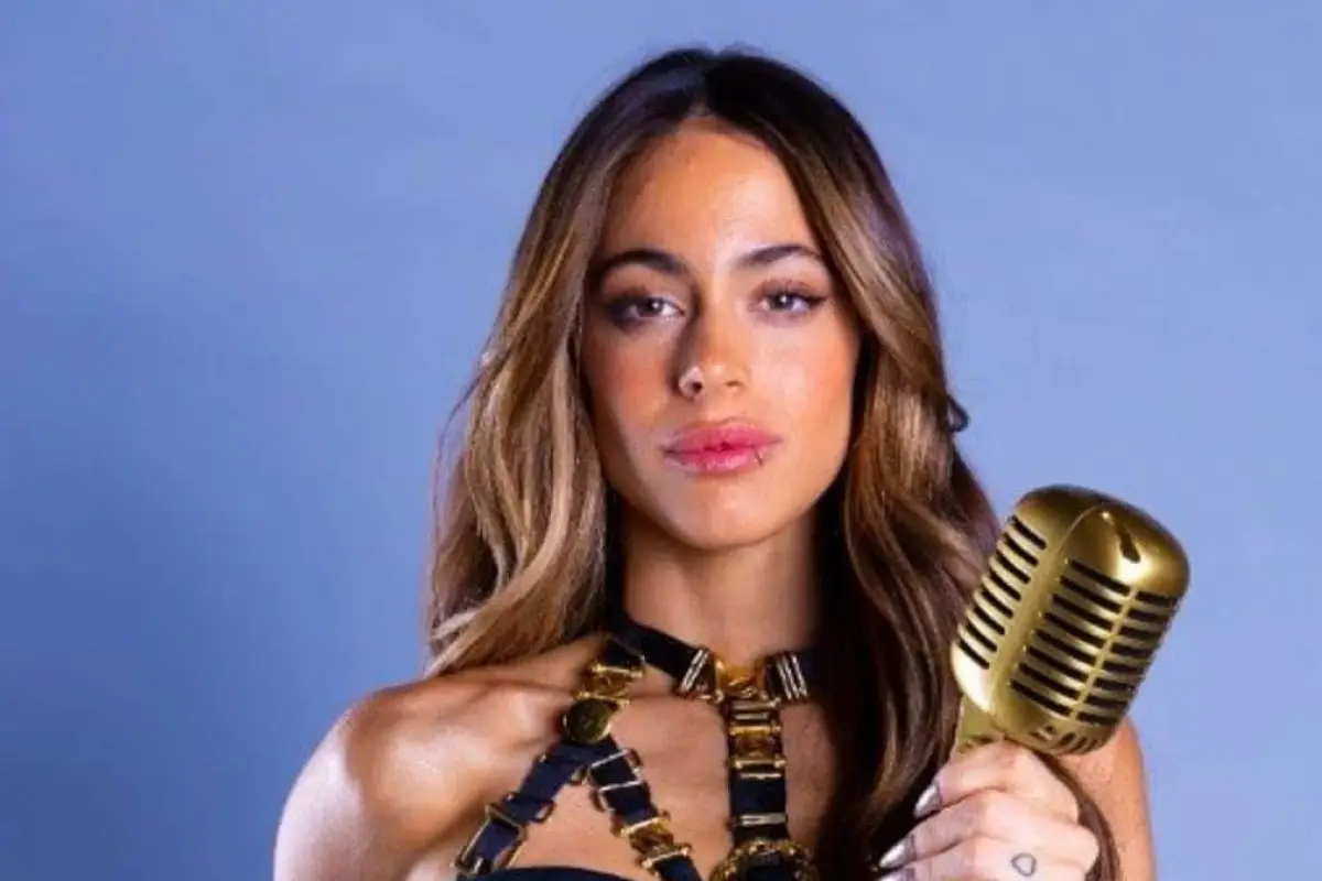 Tini Stoessel Cambio En Rostro Causa Furor Premio Lo Nuestro Febrero 2024