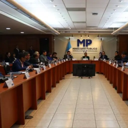 fiscal-general-se-reune-con-junta-directiva-de-la-anam ,