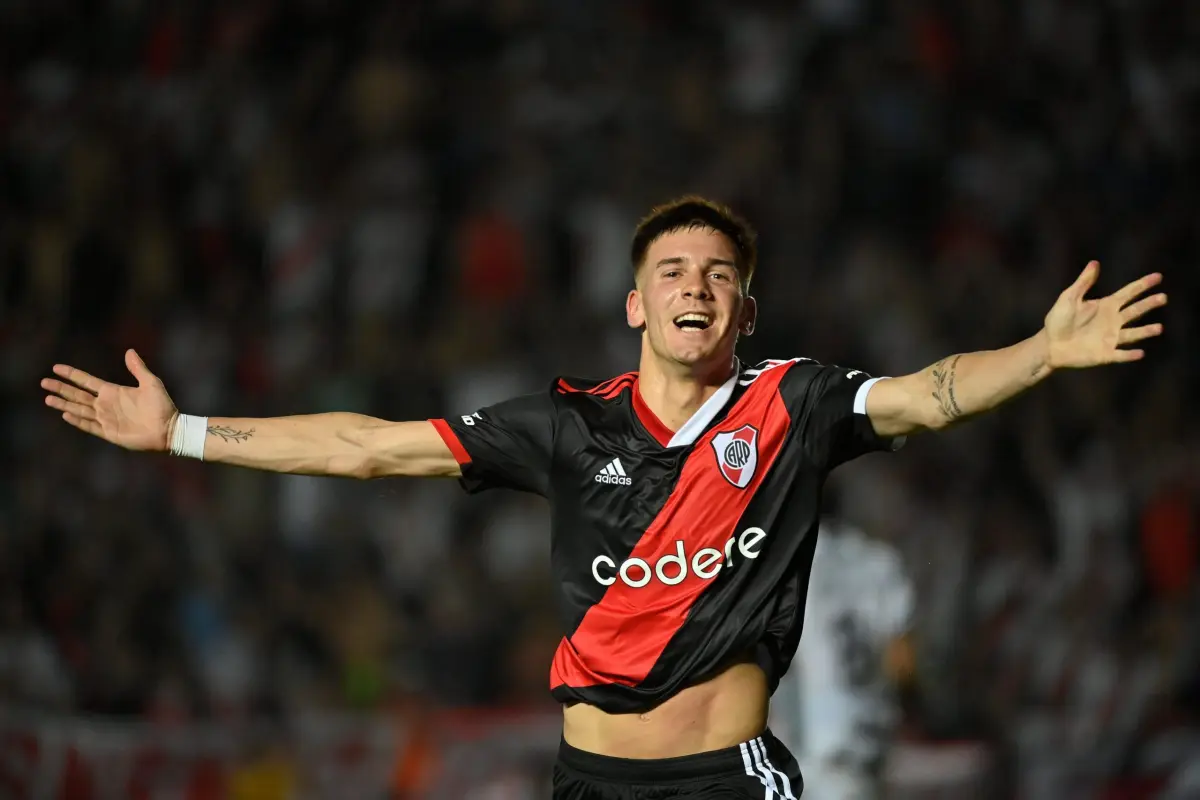 franco-mastantuono-river-plate-scaled-1.jpeg, 