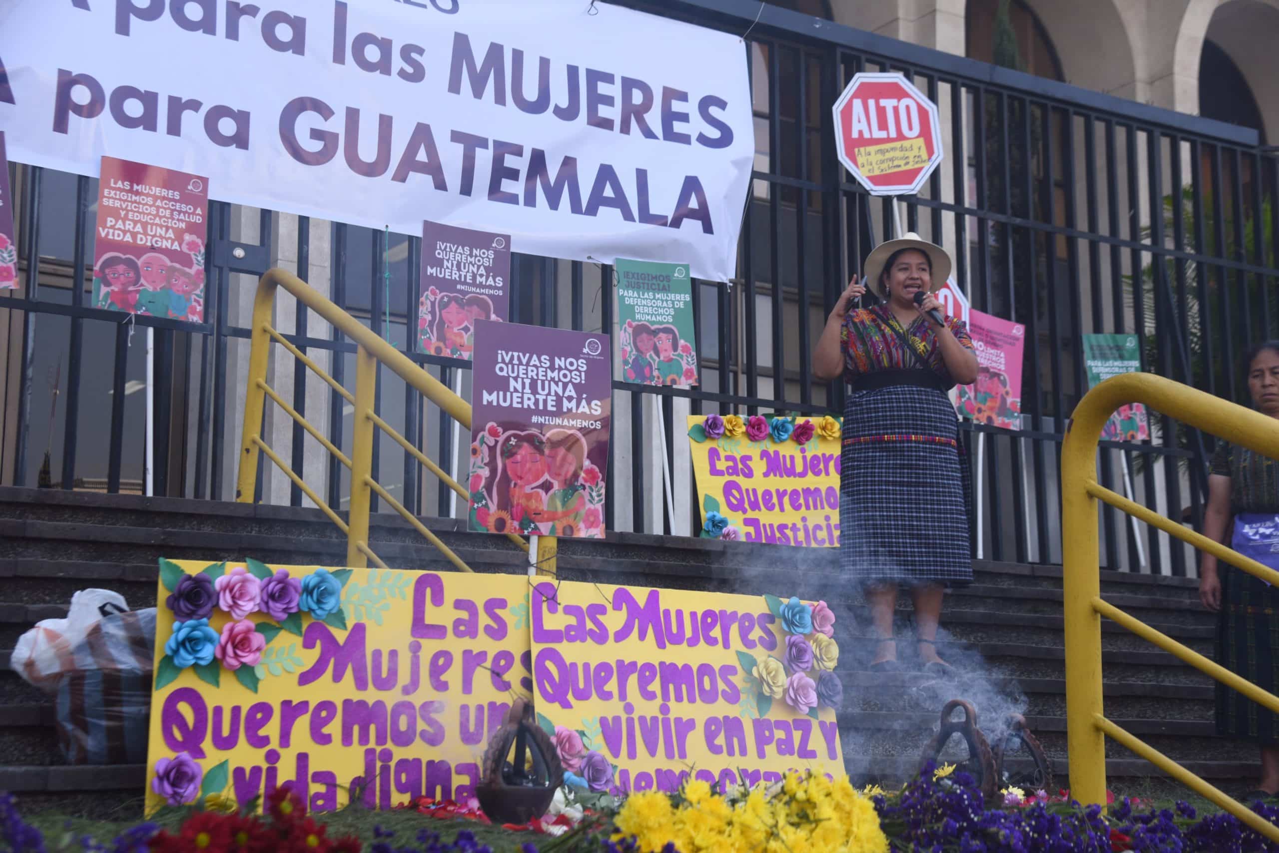 plantones-manifestaciones-8-marzo-dia-de-la-mujer-emisoras-unidas16 | 