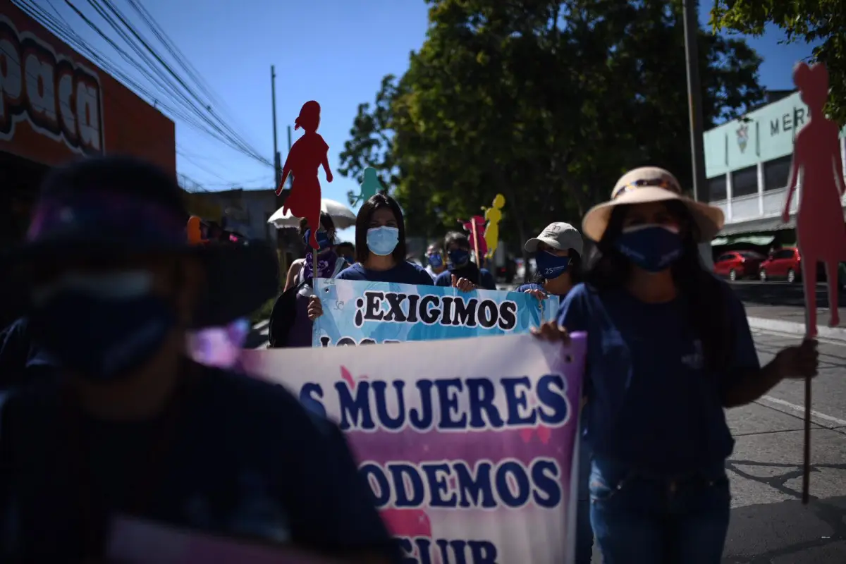 marcha-contra-violencia-mujeres-emisoras-unidas12.jpg, 