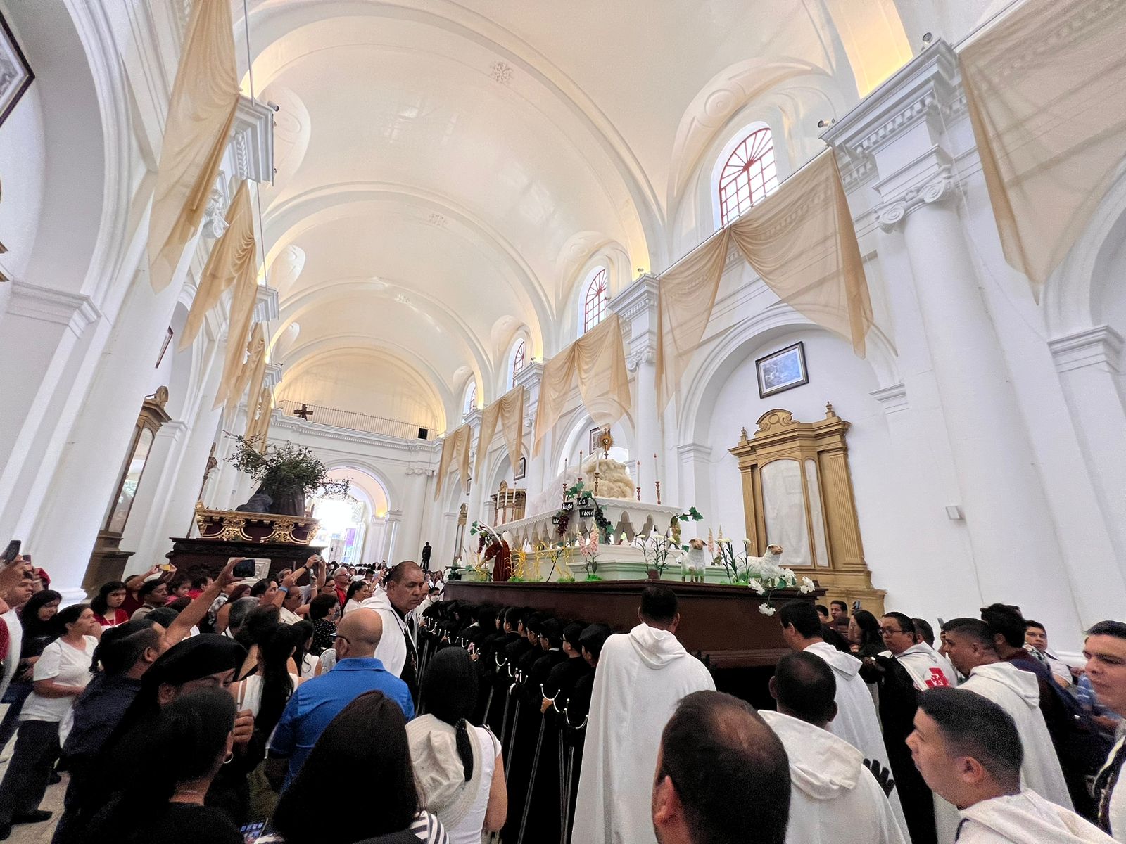 Procesion infantil del sábado de gloria 001 | 