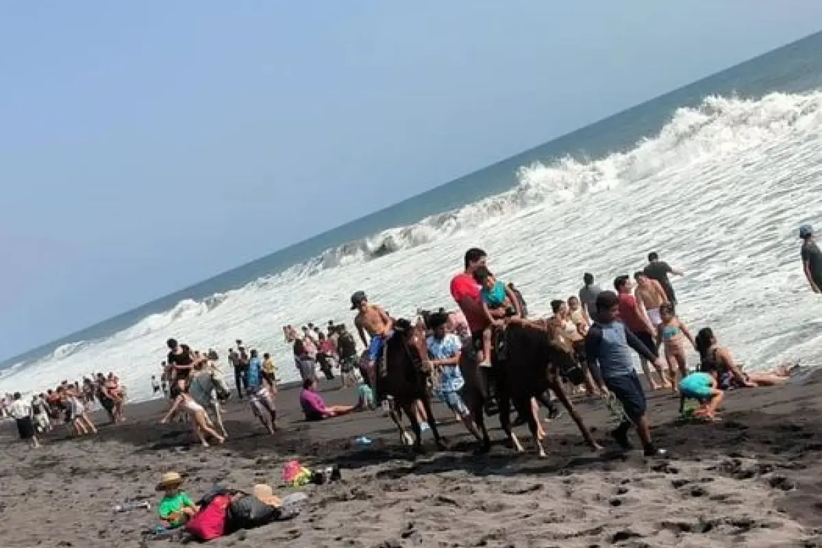 Playa de Champerico en Semana Santa 2024, 