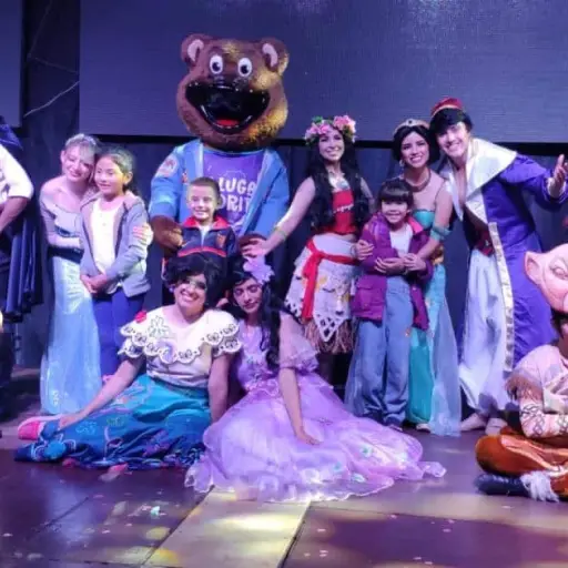 Noche Mágica Parque Zoológico La Aurora ,