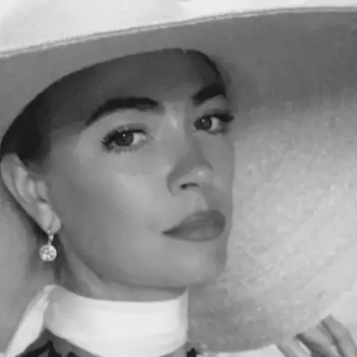 muere-exreina-de-belleza-ekaterina-novoselov-atentado-moscu ,