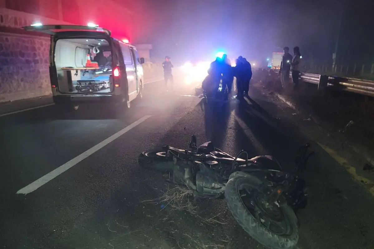 Foto de Bomberos Municipales Departamentales.