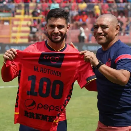 juan-carlos-plata-en-el-estadio-el-trebol-marzo-2024 ,
