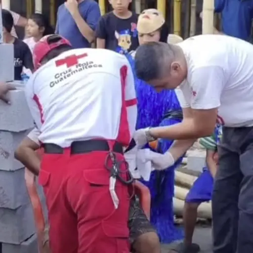 cae de la cruz marzo 2024 ,