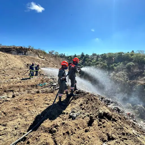 Incendio totalmente controlado en AMSA ,