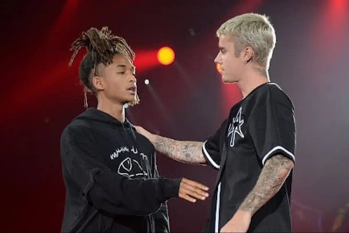 NEW YORK, NY - JULY 19:  Jaden Smith performs with Justin Bieber on stage during his "Purpose" tour at Madison Square Garden on July 19, 2016 in New York City.  (Photo by Kevin Mazur/Getty Images)