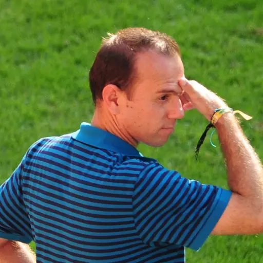 kleiton-lima-entrenador-de-santos-acusado-de-acoso-sexual-abril-2024 ,