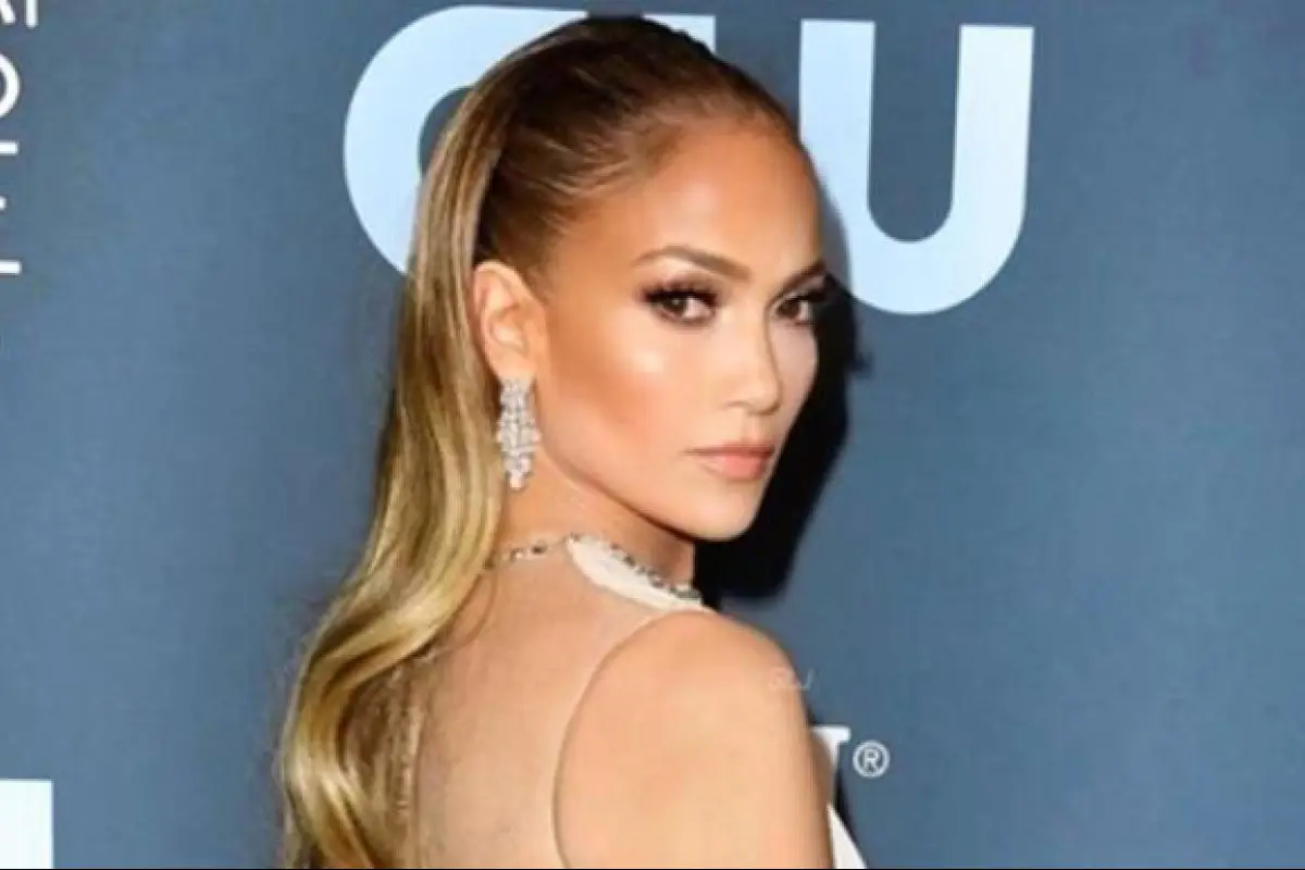 jennifer-lopez-emisoras-undias.jpg, 