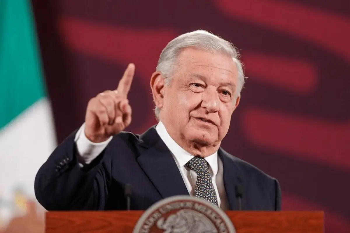 Andres-manuel-lopez-obrador-abril-2024.png, 