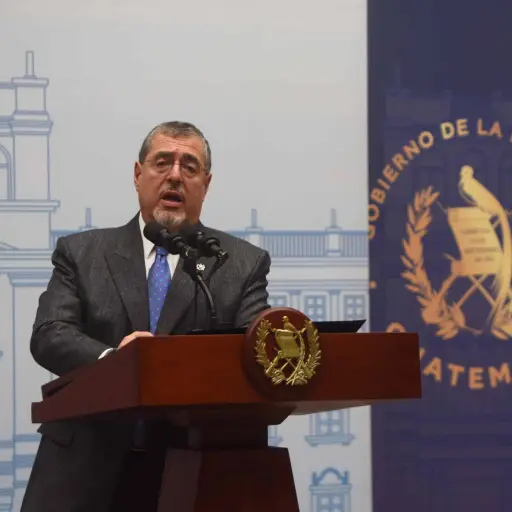 Bernardo Arevalo conferencia de prensa abril 2024 ,