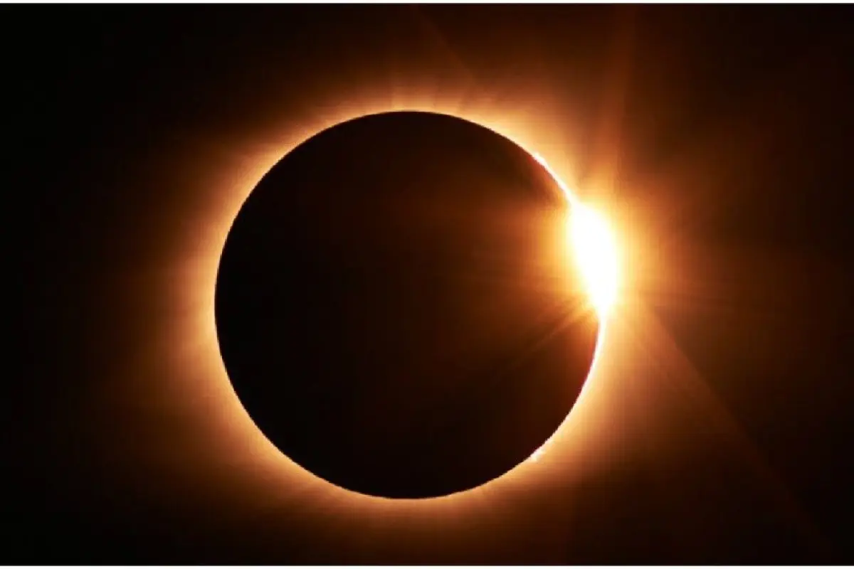 Anillo-de-Fuego-Eclipse-Solar.jpg, 