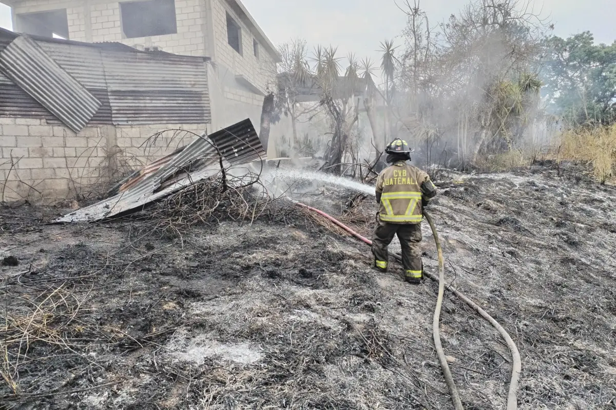 El incendio más reciente fue apagado en el km. 16 de ruta al Atlántico, 