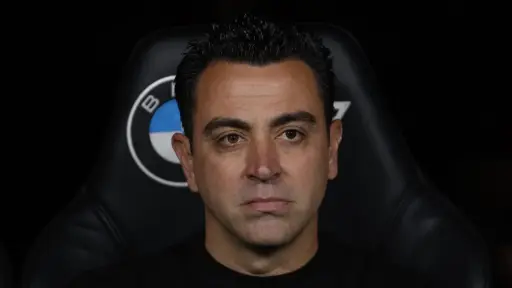 Xavi entre los candidatos para dirigir al Manchester United