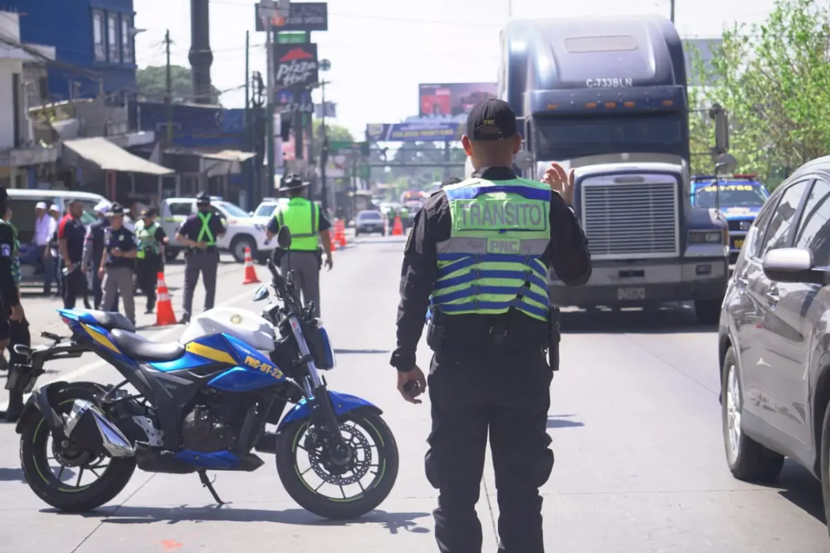 operativos-transito-semana-santa-emisoras-unidas.jpg, 