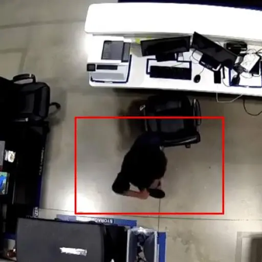 video-empleado-amazon-intenta-matar-jefe-ohio-emisoras-unidas ,