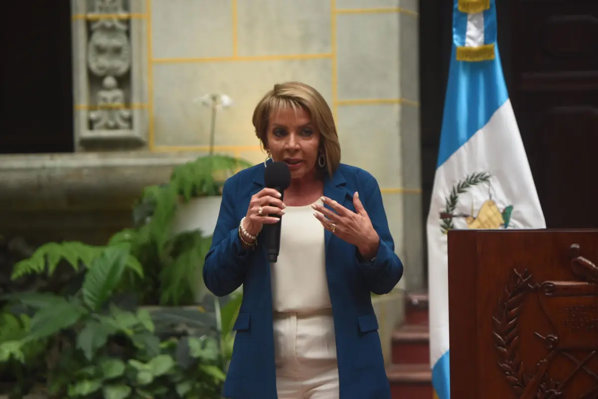 ministra-comunicaciones-jazmin-de-la-vega-emisoras-unidas-scaled-3.jpeg, 