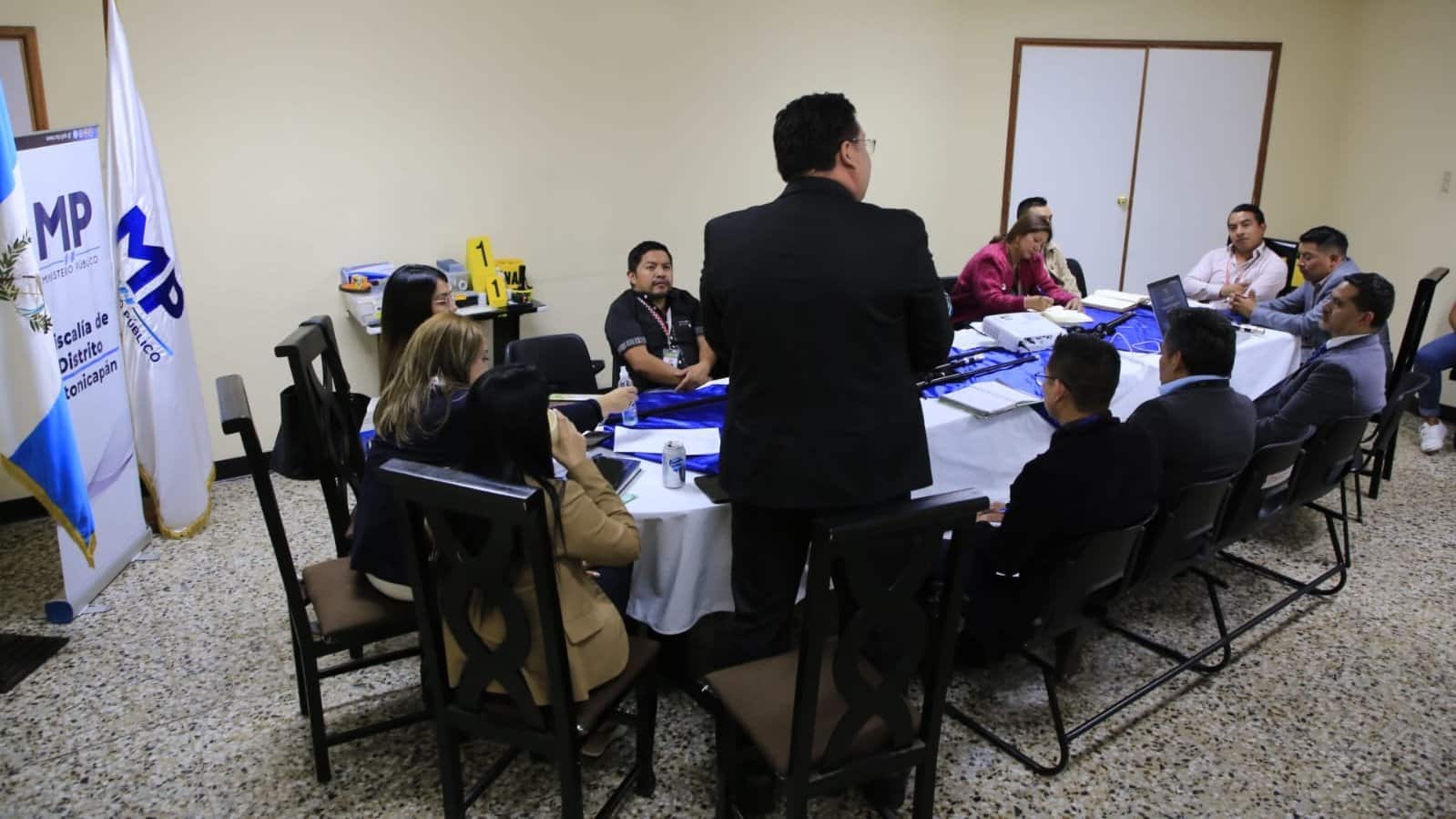 Reunión de la Fiscal General con representantes de Totonicapán 7 | 