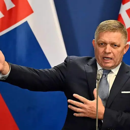 primer-ministro-eslovaco-esta-fuera-de-peligro ,