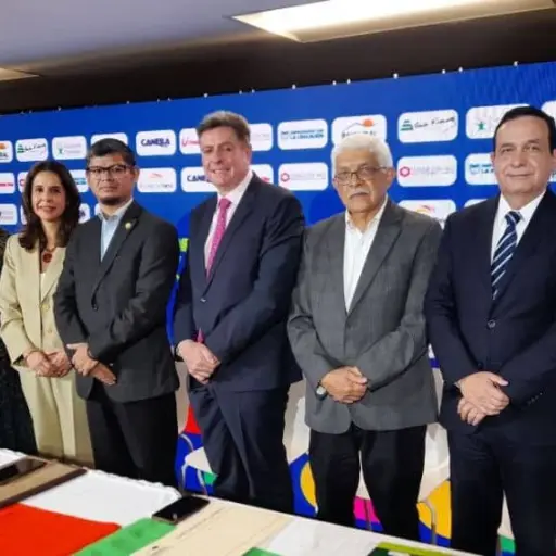 Banrural Maestro 100 Puntos ,