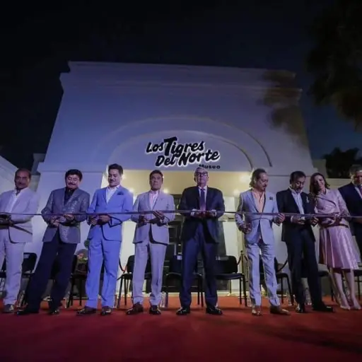 Los Tigres del Norte ,