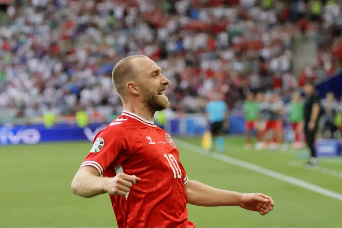 Christian Eriksen en un partido con la Selección de Dinamarca - Archivo