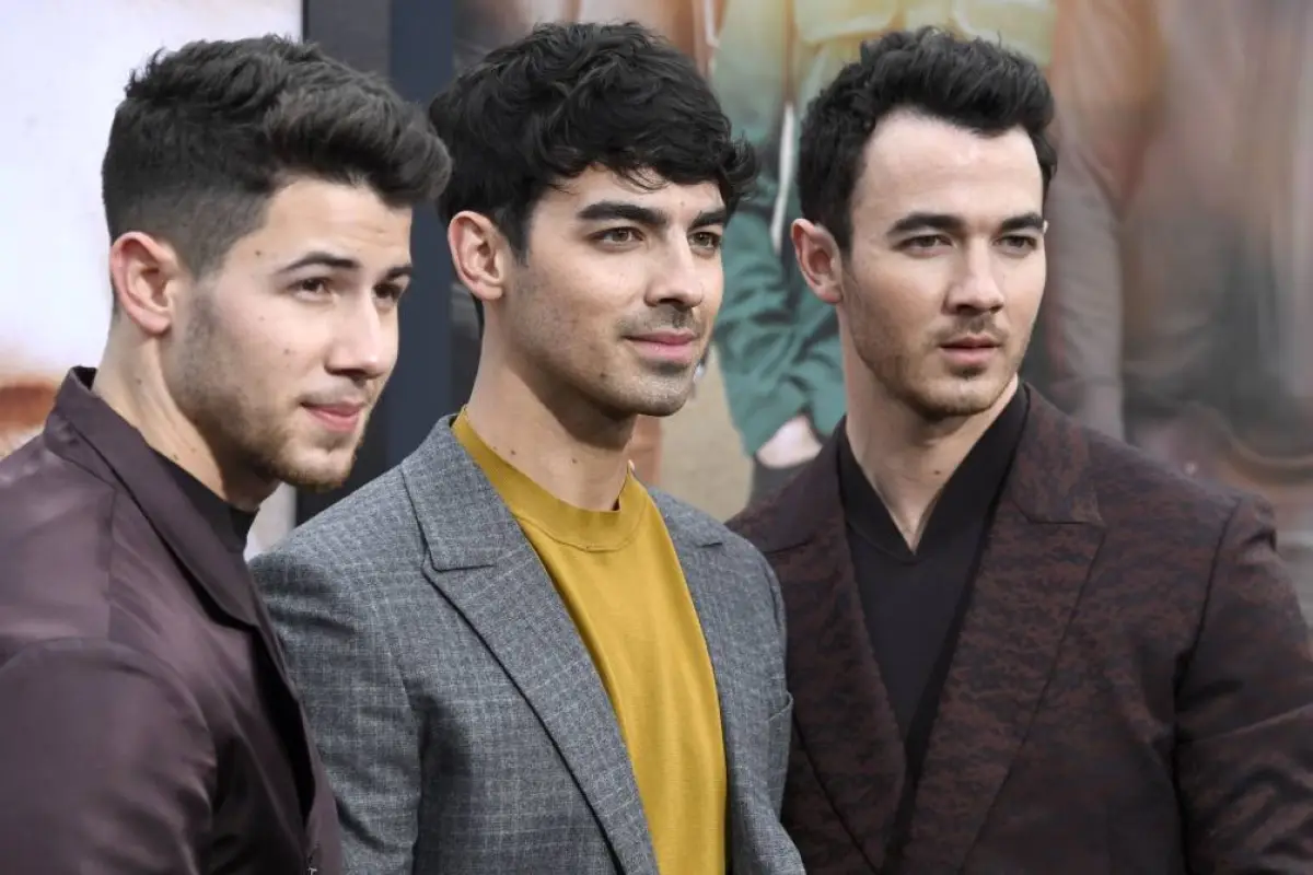 Jonas Brothers, 